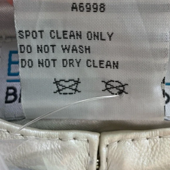 Bradley Bayou Pearlized Ivory Leather Jacket Rhinestone Pockets (Plus Size 1X) - Picture 10 of 14